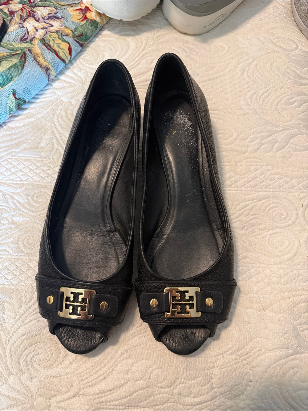 Tory Burch Black Leather Ballet Flats with Gold Logo Plaque